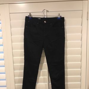Gap size 8 dark blue skinny legging jean
